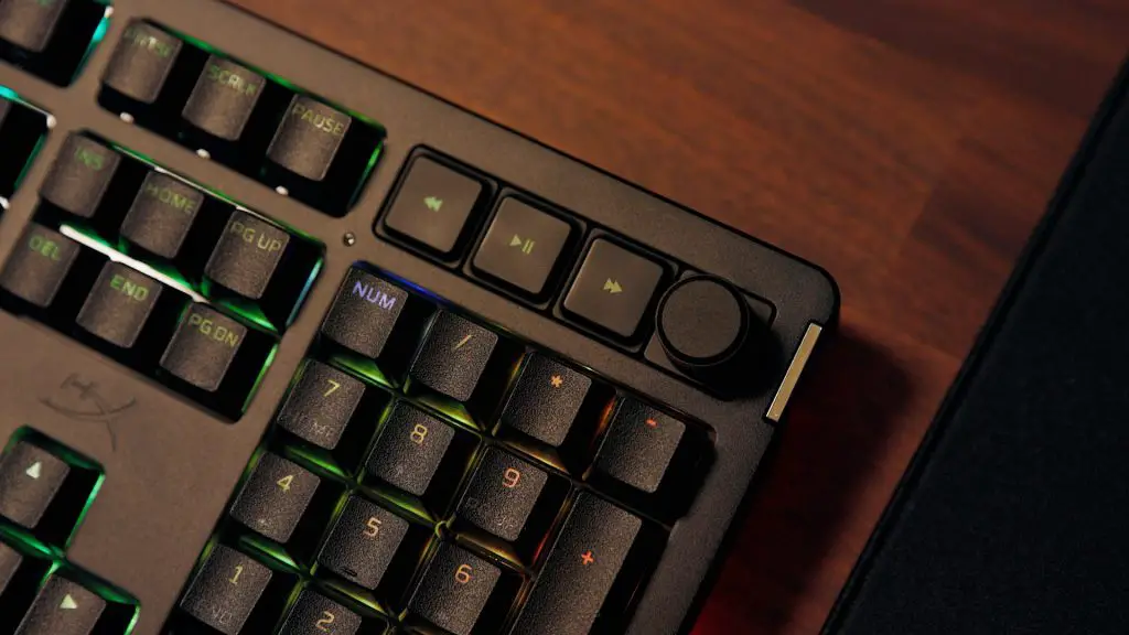 HyperX Alloy Rise MediaKeys